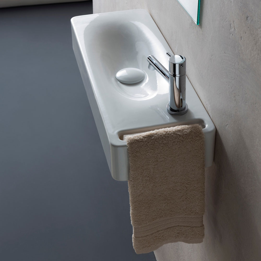 washbasin-suspended-in-ceramic-with-hole-scarabeo-series-hung