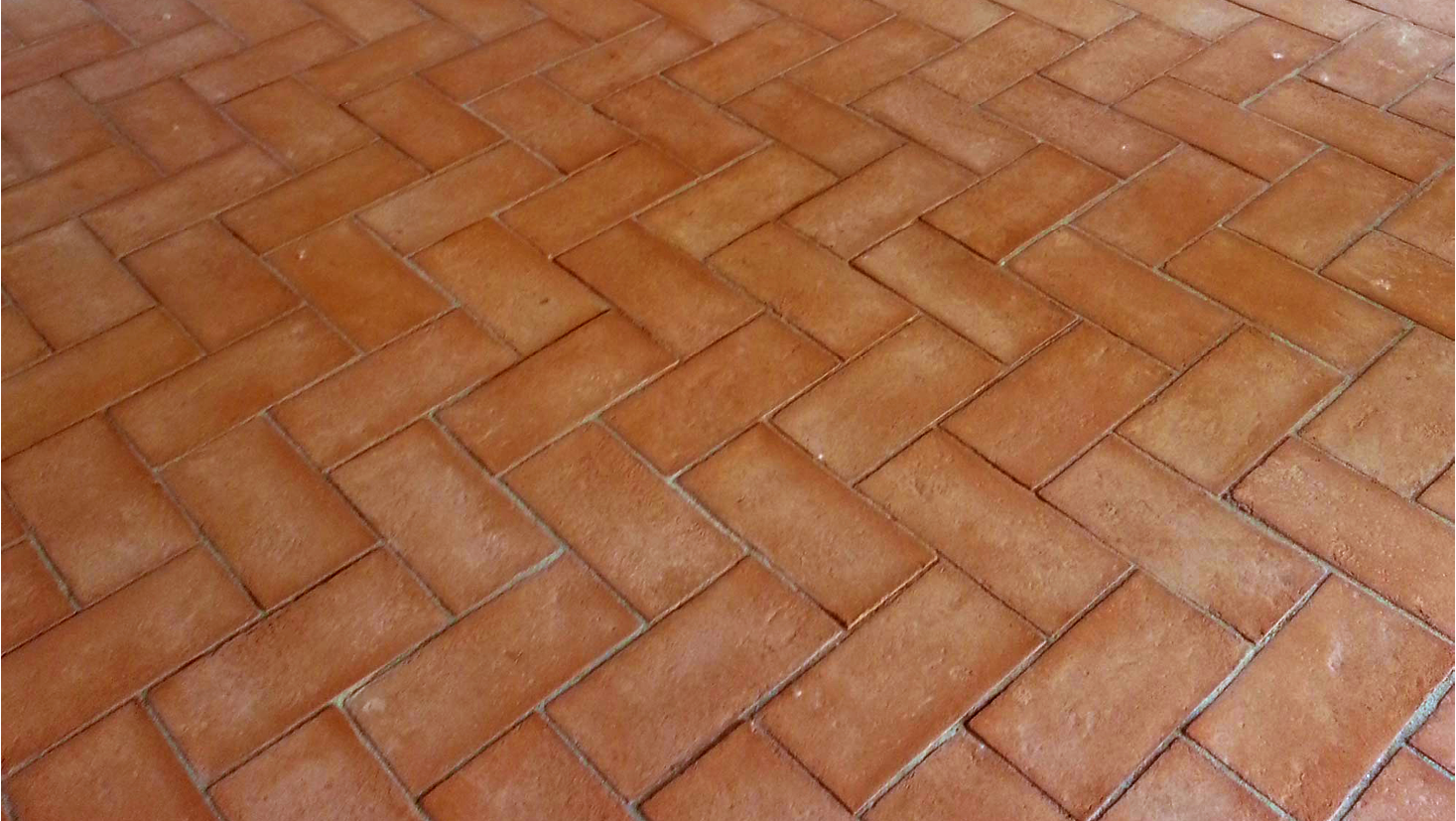 floor-in-cotto