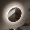 specchio da bagno illuminato led cornice luminosa dettaglio perla vanità & casa