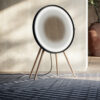 specchio tondo telaio nero luce led ghost mirror foggy freestanding vanità e casa