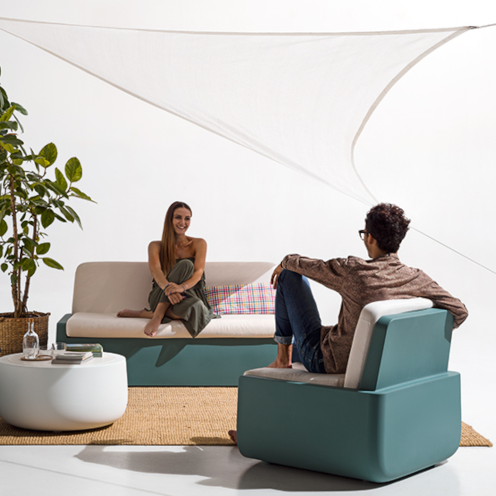 canapé 2-3 places polyéthylène coussin blanc structure verte bold sofa plust